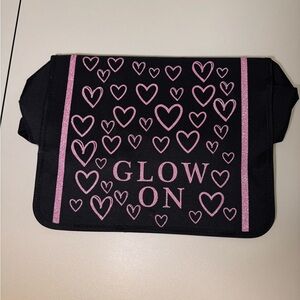 Travel Bag with heat resistant mat